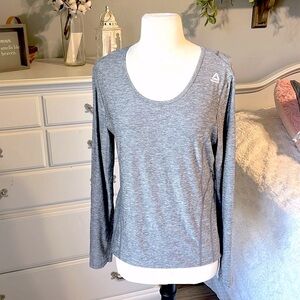 Reebok Athletic Shirt Lightweight Long Sleeve Heather Gray
